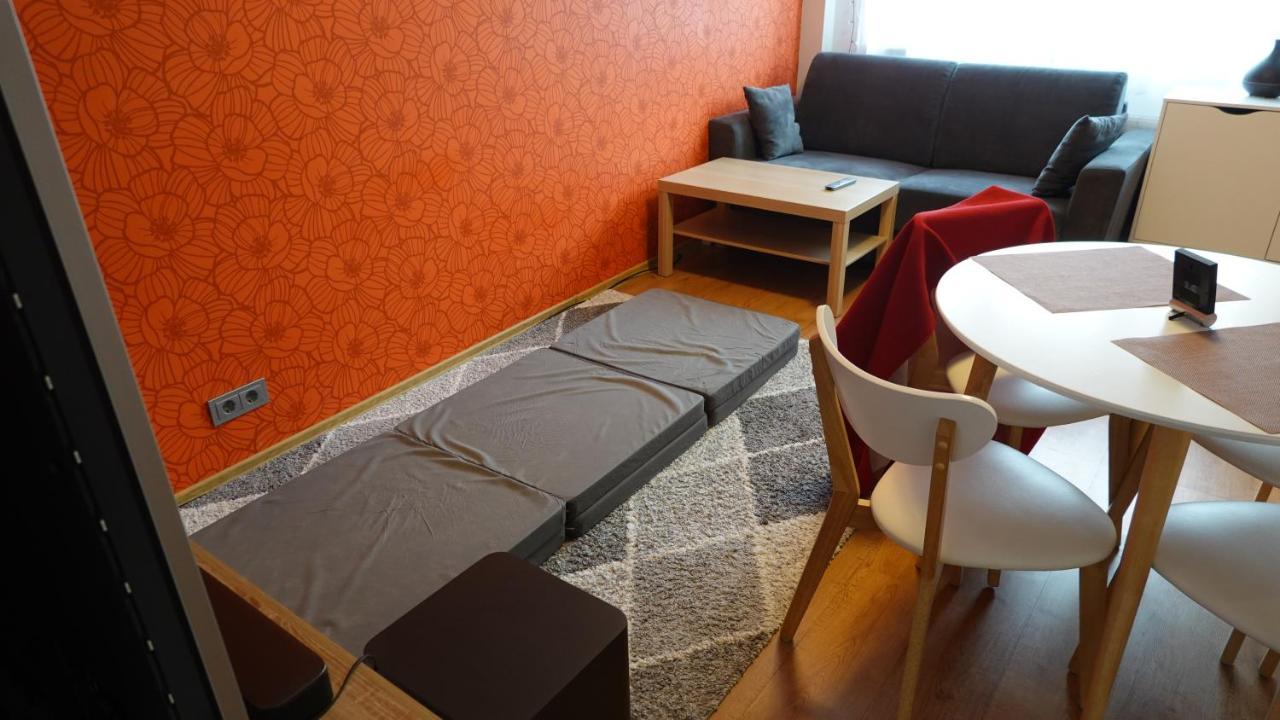 Cozy Telliskivi Apartment Near City Centre Talin Exterior foto
